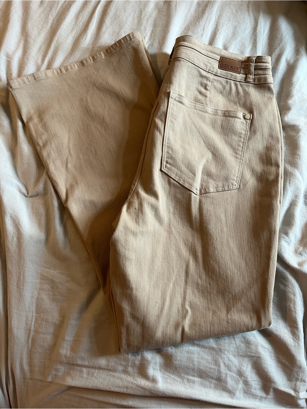 Judy Blue Women’s Khaki Stretch Chinos In Light Tan